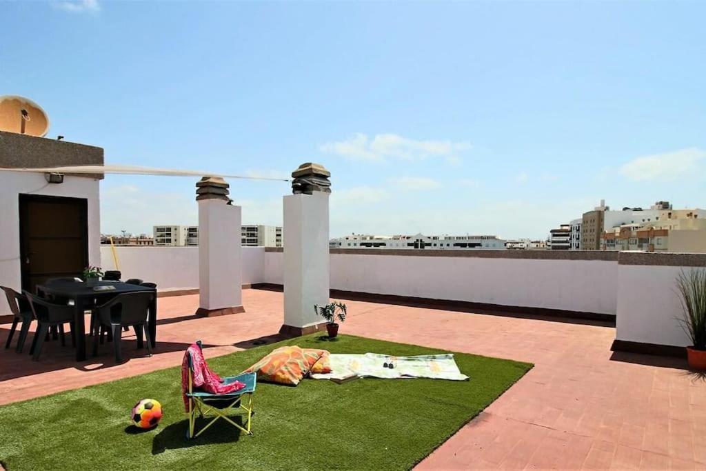 Appartamento Arrecife Playa, Centrico Cerca De La Playa Esterno foto