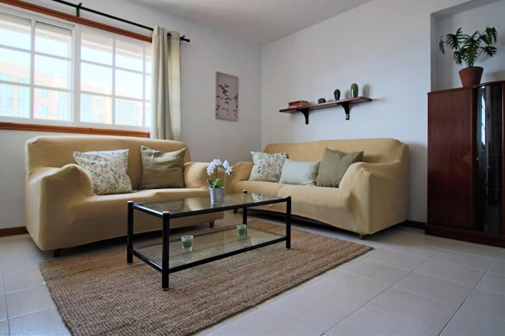 Appartamento Arrecife Playa, Centrico Cerca De La Playa Esterno foto